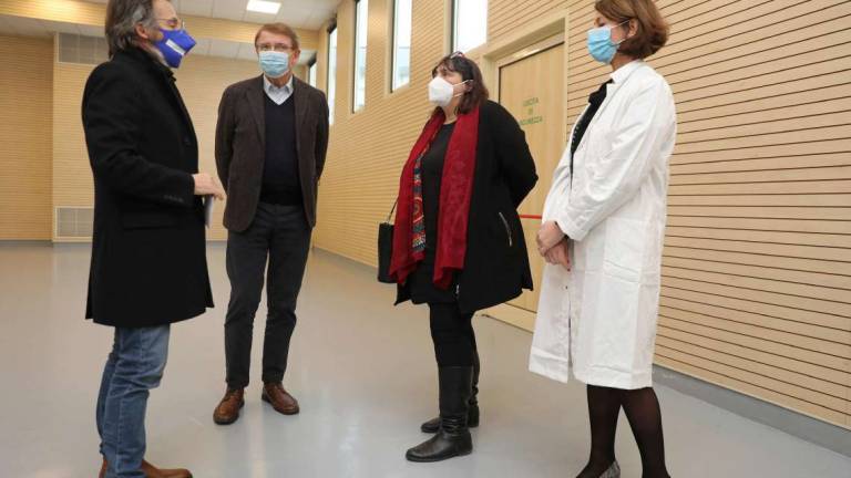 L'assessore Salomoni da Cesena chiede i vaccini per le scuole L'assessore Salomoni da Cesena chiede i vaccini per le scuole