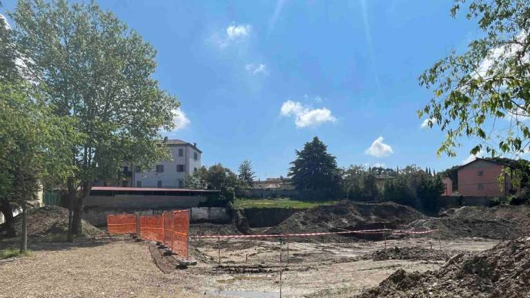 Ripartiti i lavori per il nuovo Commissariato di Cesena Ripartiti i lavori per il nuovo Commissariato di Cesena