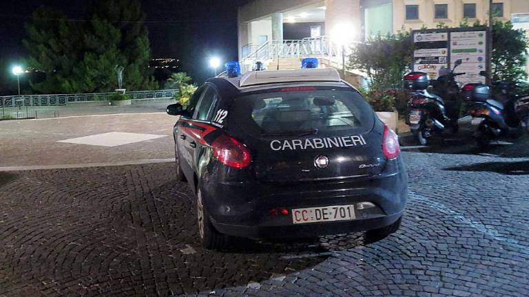 Folle fuga in auto nella notte di Cesena: denunciato un 30enne Folle fuga in auto nella notte di Cesena: denunciato un 30enne