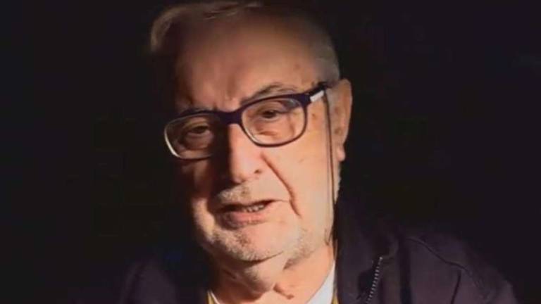 Cesena, è morto don Luciano della Chiesa dei Servi: era diventato un super tifoso dei bianconeri Cesena, è morto don Luciano della Chiesa dei Servi: era diventato un super tifoso dei bianconeri