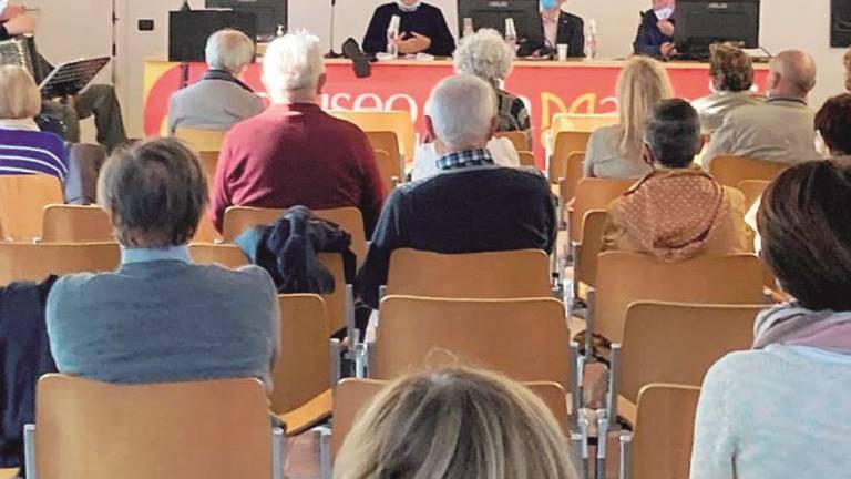 Cesenatico, gli anziani tornano a ritrovarsi, divertirsi e imparare Cesenatico, gli anziani tornano a ritrovarsi, divertirsi e imparare