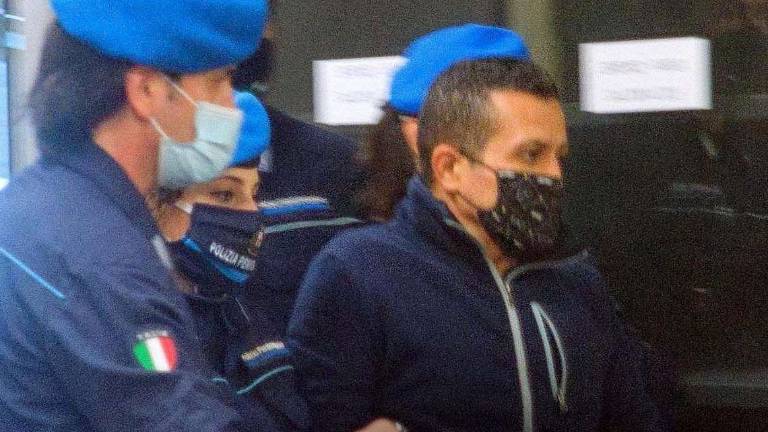 Faenza, omicidio di Ilenia: minacce di morte a Nanni, Barbieri nega il piano Faenza, omicidio di Ilenia: minacce di morte a Nanni, Barbieri nega il piano