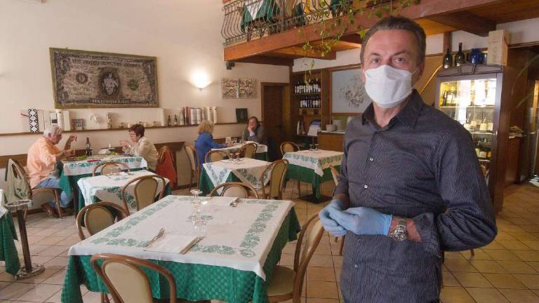 Ravenna, disdette per il cenone. Ristoratori preoccupati Ravenna, disdette per il cenone. Ristoratori preoccupati