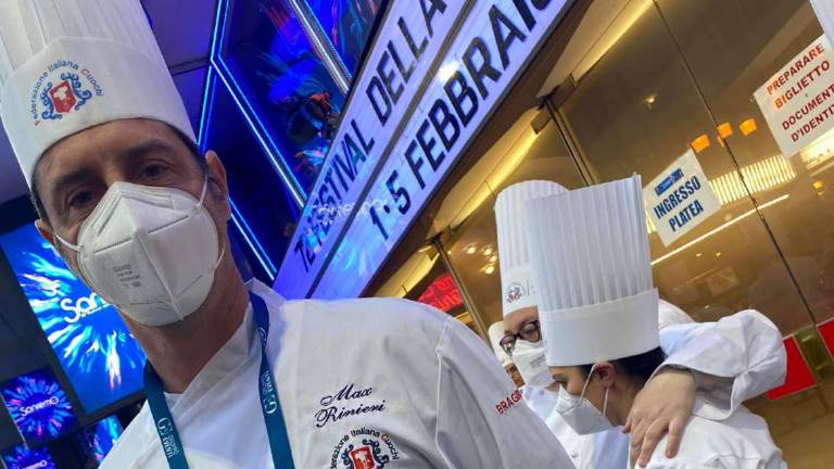 Chef di Ravenna a Sanremo delizia cantanti e vip all'Ariston Chef di Ravenna a Sanremo delizia cantanti e vip all'Ariston
