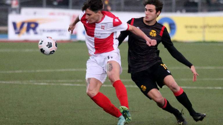 Calcio, dal pub alla Serie C col Rimini: il brindisi di Panelli Calcio, dal pub alla Serie C col Rimini: il brindisi di Panelli