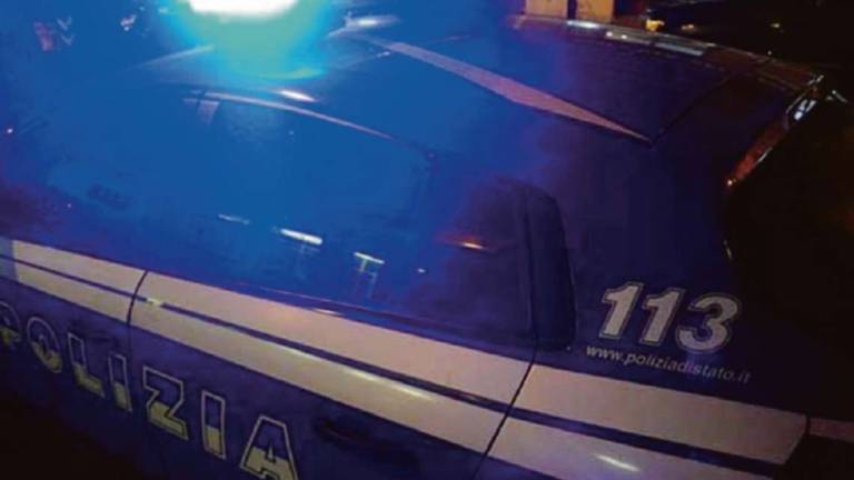 Ravenna, lite al bar con cocci di bottiglia: 39enne ferito Ravenna, lite al bar con cocci di bottiglia: 39enne ferito