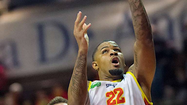 Basket A2, difesa e rimbalzi marchio di fabbrica dell'OraSì Basket A2, difesa e rimbalzi marchio di fabbrica dell'OraSì