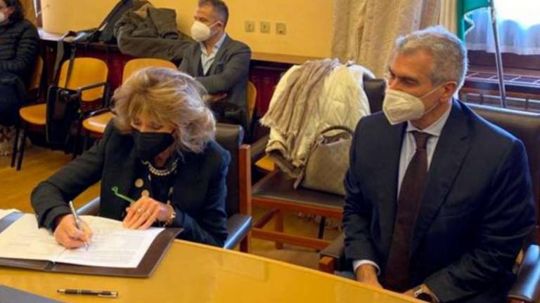 Forlì. Intesa per contrastare il caporalato in provincia Forlì. Intesa per contrastare il caporalato in provincia