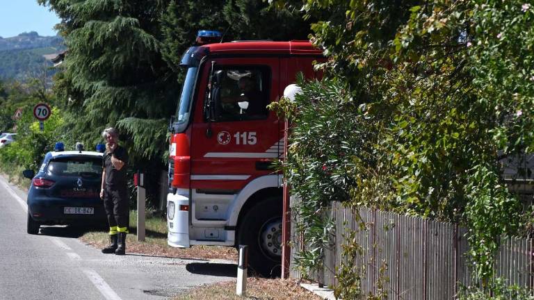 Forlì, morto l'anziano caduto nelle sterpaglie in fiamme Forlì, morto l'anziano caduto nelle sterpaglie in fiamme