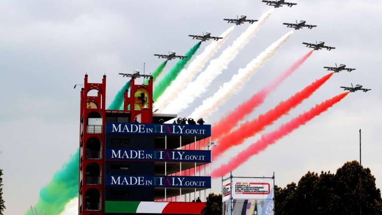 Imola, Frecce Tricolori al Gran Premio: via alle prime prove Imola, Frecce Tricolori al Gran Premio: via alle prime prove