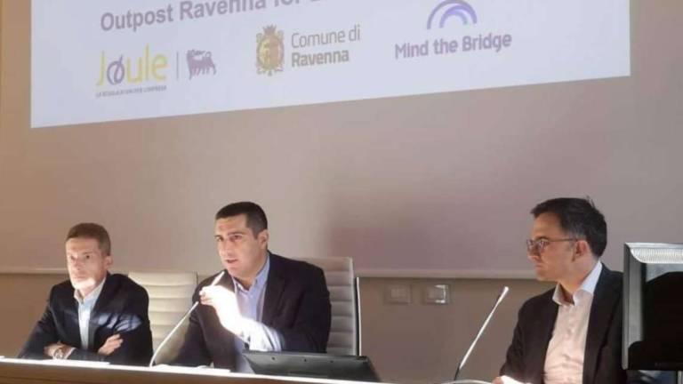 Eni apre a Ravenna un hub per startup e imprese locali Eni apre a Ravenna un hub per startup e imprese locali