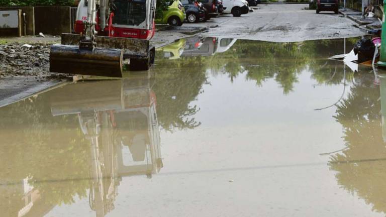 Forlì. Torna la pioggia, quartieri già colpiti di nuovo sott'acqua Forlì. Torna la pioggia, quartieri già colpiti di nuovo sott'acqua