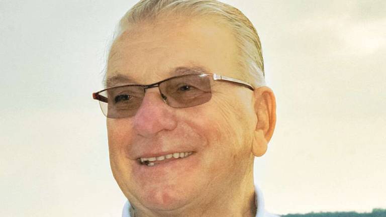 Cesena, ultimo saluto a Gino Mordenti, sindacalista e politico Cesena, ultimo saluto a Gino Mordenti, sindacalista e politico