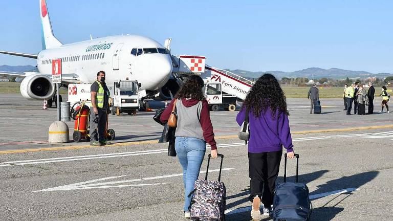 Forlì, agenzie viaggio fiduciose sull'aeroporto Forlì, agenzie viaggio fiduciose sull'aeroporto