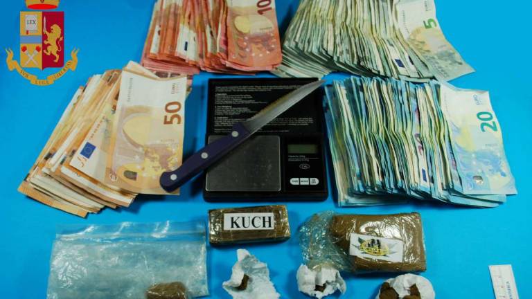 Preso a Gattolino con la droga: arrestato 23enne di Cesenatico Preso a Gattolino con la droga: arrestato 23enne di Cesenatico