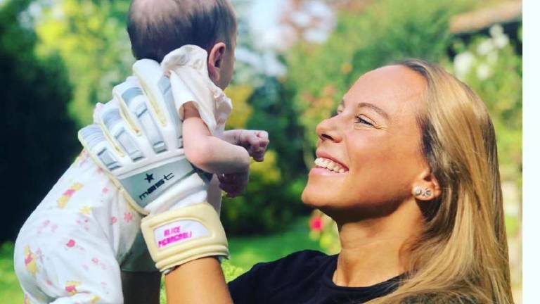 Calcio B donne, il ritorno di Pignagnoli, portiere-mamma del Cesena Calcio B donne, il ritorno di Pignagnoli, portiere-mamma del Cesena