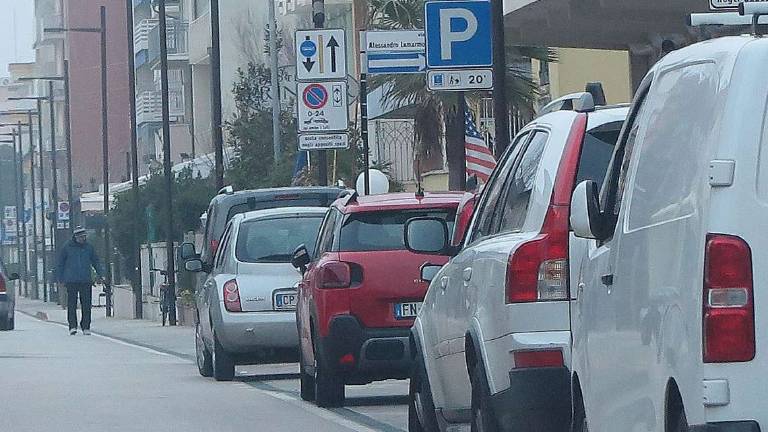 Rimini. Viserba non ci sta: Stop traffico sul lungomare Rimini. Viserba non ci sta: Stop traffico sul lungomare