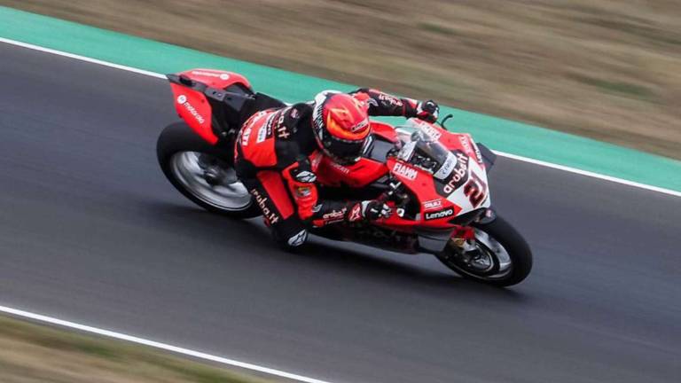 Superbike, Rinaldi inizia bene a Most: oggi insegue il 1000° podio Superbike, Rinaldi inizia bene a Most: oggi insegue il 1000° podio
