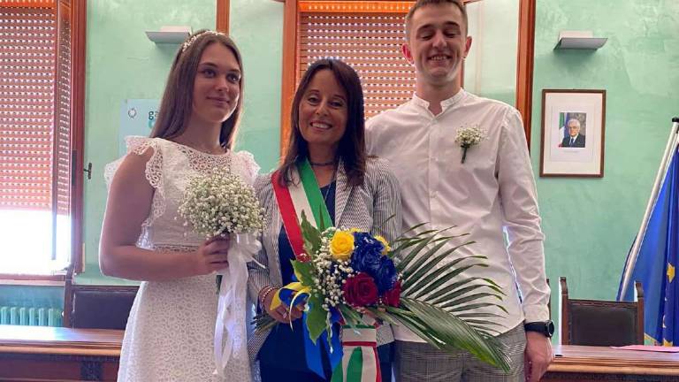 Gambettola, matrimonio in municipio per due giovanissimi ucraini Gambettola, matrimonio in municipio per due giovanissimi ucraini