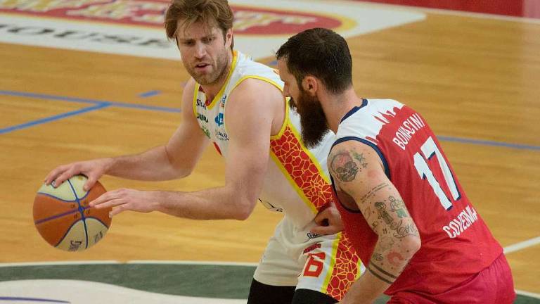 Basket A2, l'OraSì a Piacenza per prendersi i play-off Basket A2, l'OraSì a Piacenza per prendersi i play-off