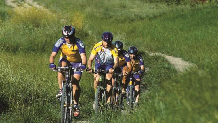 Da Cesena a Balze la ciclovia del Savio: progetto preliminare Da Cesena a Balze la ciclovia del Savio: progetto preliminare