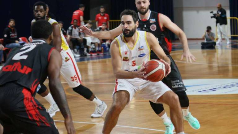Basket A2, Musso: OraSì, in difesa siamo ancora indietro Basket A2, Musso: OraSì, in difesa siamo ancora indietro