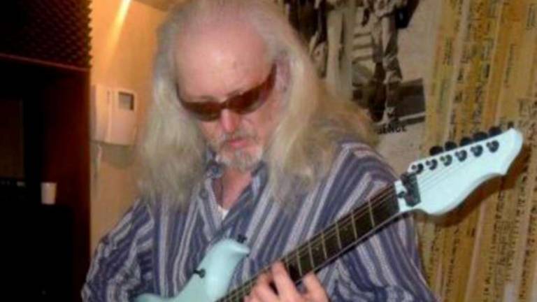 Cervia, è morto Daniele Guidazzi: suonò con Jimi Hendrix Cervia, è morto Daniele Guidazzi: suonò con Jimi Hendrix