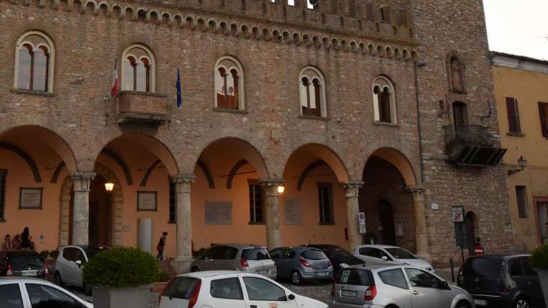 Bertinoro. Ztl, cartelli stoppati dalla Sovrintendenza Bertinoro. Ztl, cartelli stoppati dalla Sovrintendenza