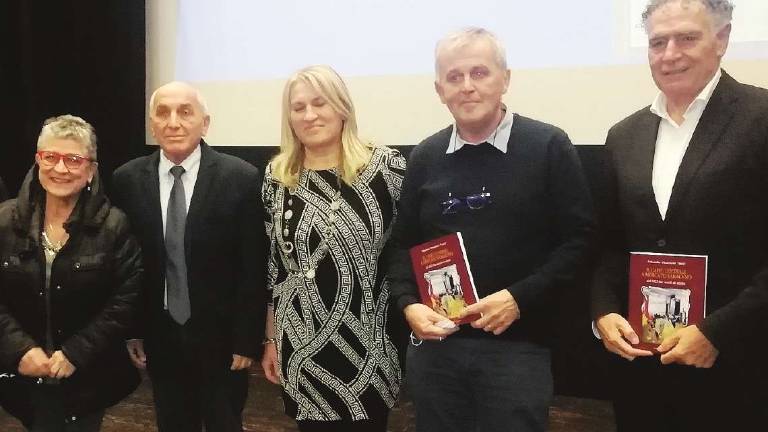 Mercato Saraceno, Caffé Centrale in festa per 200 anni di attività Mercato Saraceno, Caffé Centrale in festa per 200 anni di attività