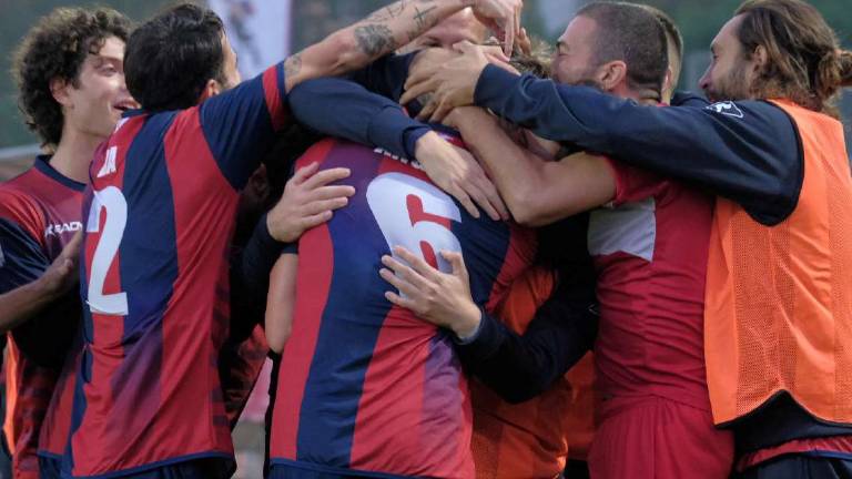 Calcio C, l'Imolese rivede la luce: tutto il gruppo è negativo Calcio C, l'Imolese rivede la luce: tutto il gruppo è negativo