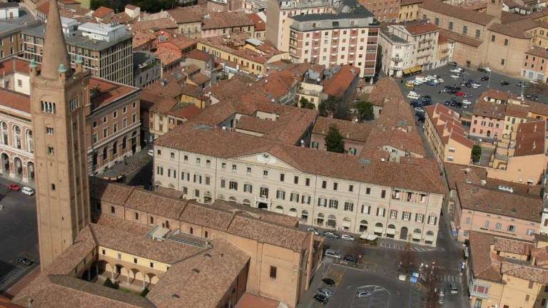 Forlì, centro storico pedonale? Ascom dice sì, ma il Comune no Forlì, centro storico pedonale? Ascom dice sì, ma il Comune no