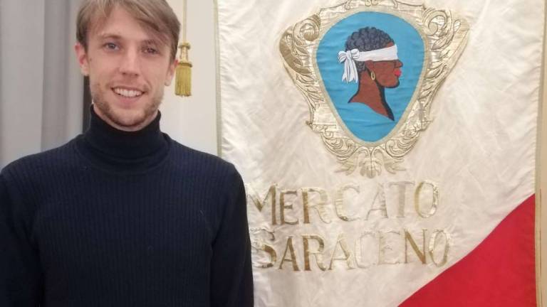Il medico anti Covid di Mercato aiuta per altre patologie Il medico anti Covid di Mercato aiuta per altre patologie