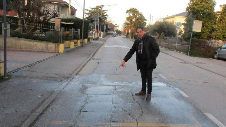 Gatteo, cadute per il ghiaccio per perdite d'acqua Gatteo, cadute per il ghiaccio per perdite d'acqua