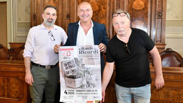 Forlì, i 40 anni del Roller in piazza Saffi Forlì, i 40 anni del Roller in piazza Saffi