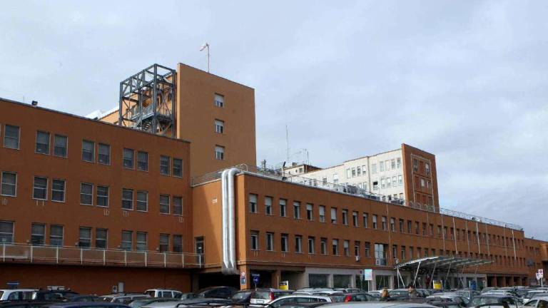 Troppi contagi: stop alle ferie in ospedale a Cesena Troppi contagi: stop alle ferie in ospedale a Cesena