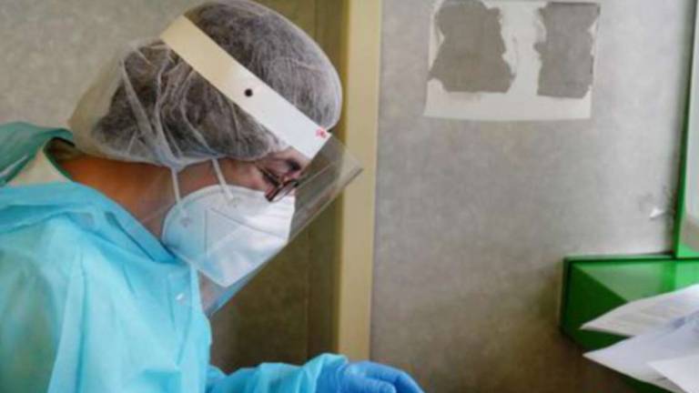 Coronavirus, ancora in aumento i nuovi positivi: sono quasi 6000 Coronavirus, ancora in aumento i nuovi positivi: sono quasi 6000