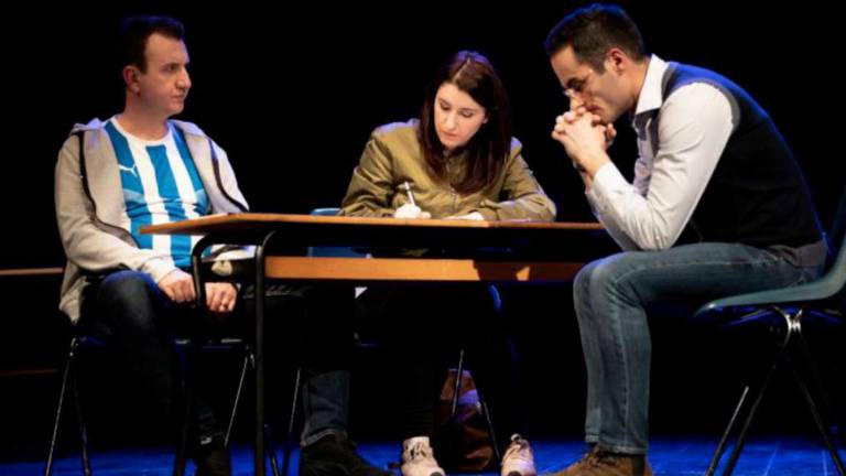 Forlì, scontro di Class al teatro Testori Forlì, scontro di Class al teatro Testori