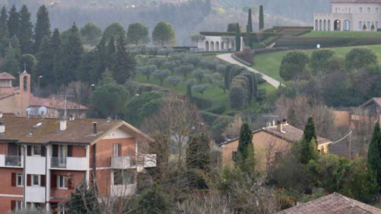 Furti a raffica per le feste nelle ville della Cesena bene Furti a raffica per le feste nelle ville della Cesena bene