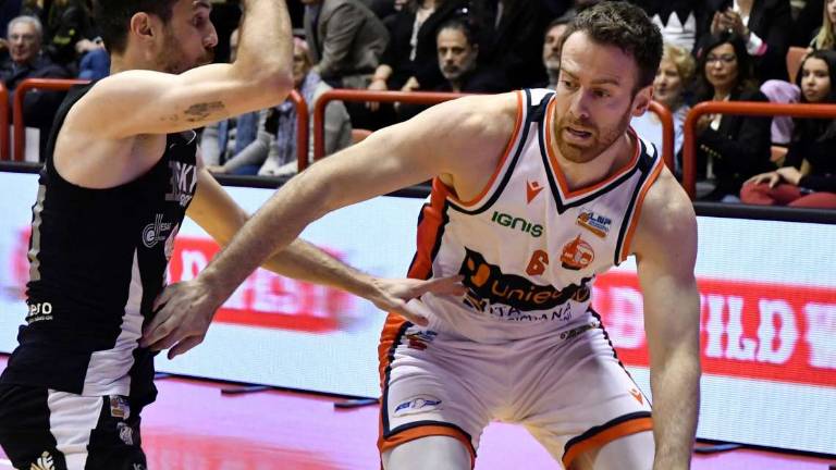 Basket A2, Gazzotti chiama il tifo Unieuro: Uscite sui tetti per vederci Basket A2, Gazzotti chiama il tifo Unieuro: Uscite sui tetti per vederci