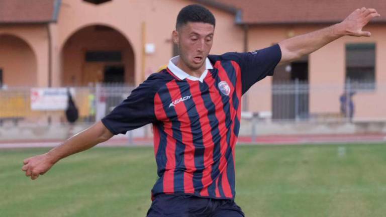 Calcio C, Imolese e Fontana: cosa si fa? De Sarlo jr alla Gelbison Calcio C, Imolese e Fontana: cosa si fa? De Sarlo jr alla Gelbison
