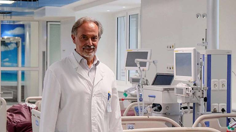 Il primario: I negazionisti in terapia intensiva capirebbero che dicono fesserie Il primario: I negazionisti in terapia intensiva capirebbero che dicono fesserie