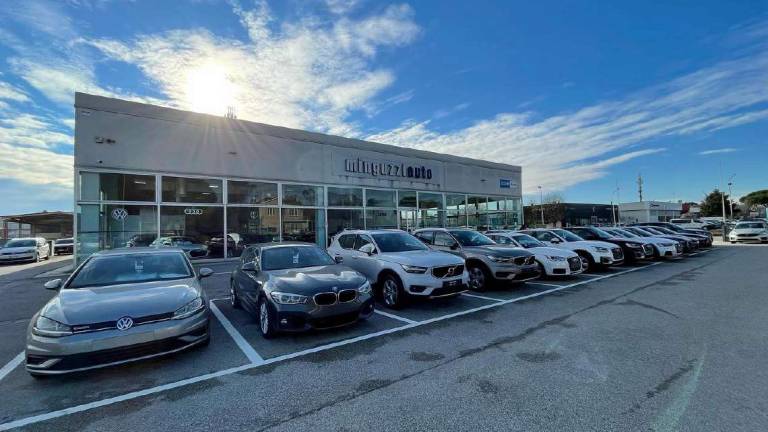 Ravenna, boom del mercato di auto usate. Ma prezzi in rialzo Ravenna, boom del mercato di auto usate. Ma prezzi in rialzo