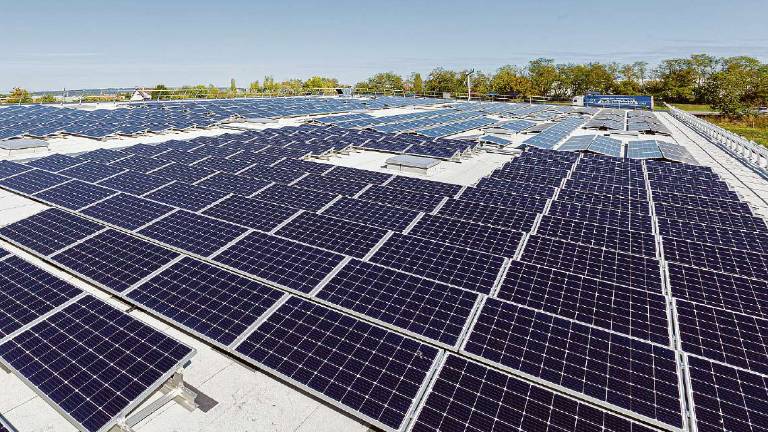 L’Unione europea lancia una grande alleanza per il fotovoltaico L’Unione europea lancia una grande alleanza per il fotovoltaico