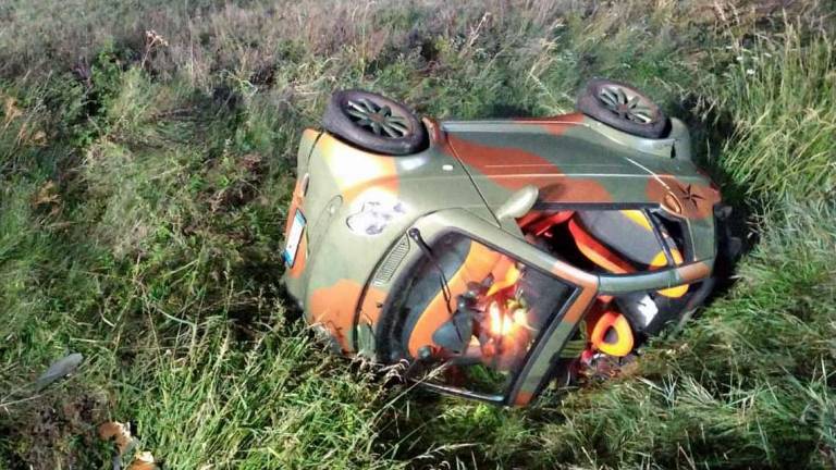Fuori strada con l'auto: ferito un 45enne di Cesena Fuori strada con l'auto: ferito un 45enne di Cesena
