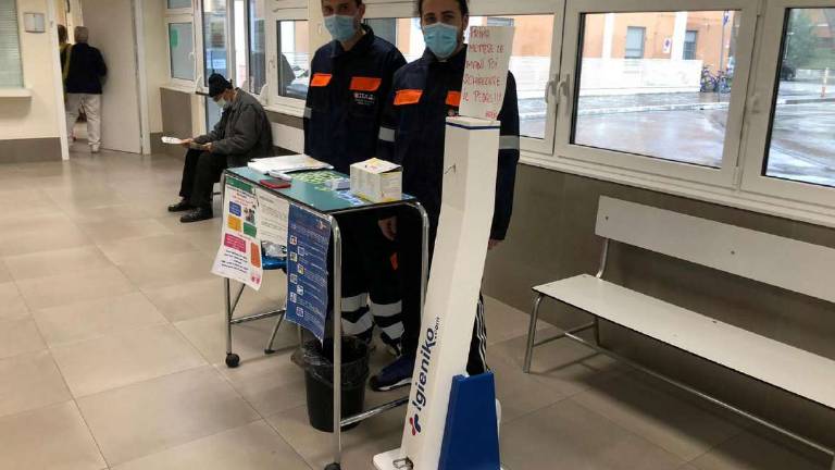 Steward anti-covid sottopagati a Cesena: la rabbia dei sindacati Steward anti-covid sottopagati a Cesena: la rabbia dei sindacati