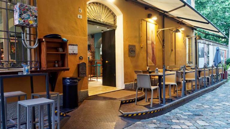 Ladri in centro a Ravenna: ripulita la cassa del ristorante Ladri in centro a Ravenna: ripulita la cassa del ristorante