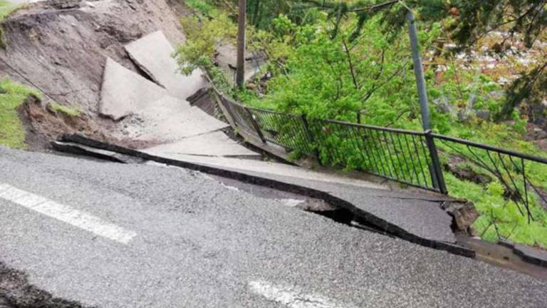Verghereto, fuori casa per frana: speranza di rientrare ad aprile Verghereto, fuori casa per frana: speranza di rientrare ad aprile