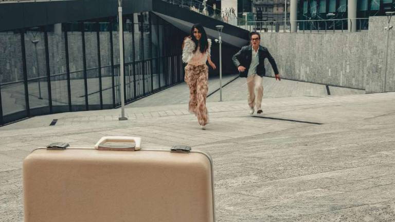 Sabrina Rocchi diventa Jula De Palma con Franco Naddei Sabrina Rocchi diventa Jula De Palma con Franco Naddei