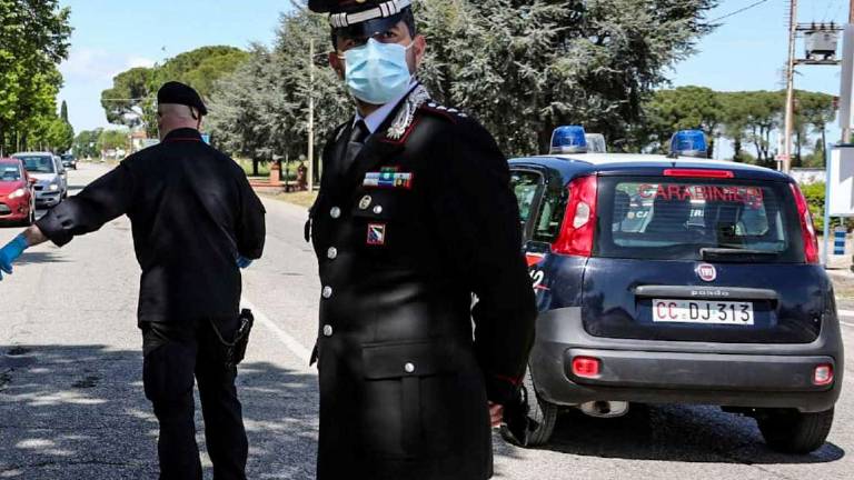 Imola, pane non protetto sul furgone, nei guai un fornaio Imola, pane non protetto sul furgone, nei guai un fornaio