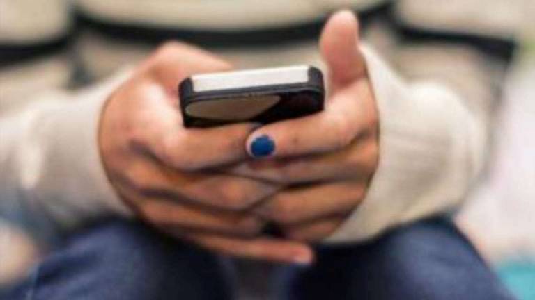 Serve un cellulare per lottare contro i cambiamenti climatici Serve un cellulare per lottare contro i cambiamenti climatici